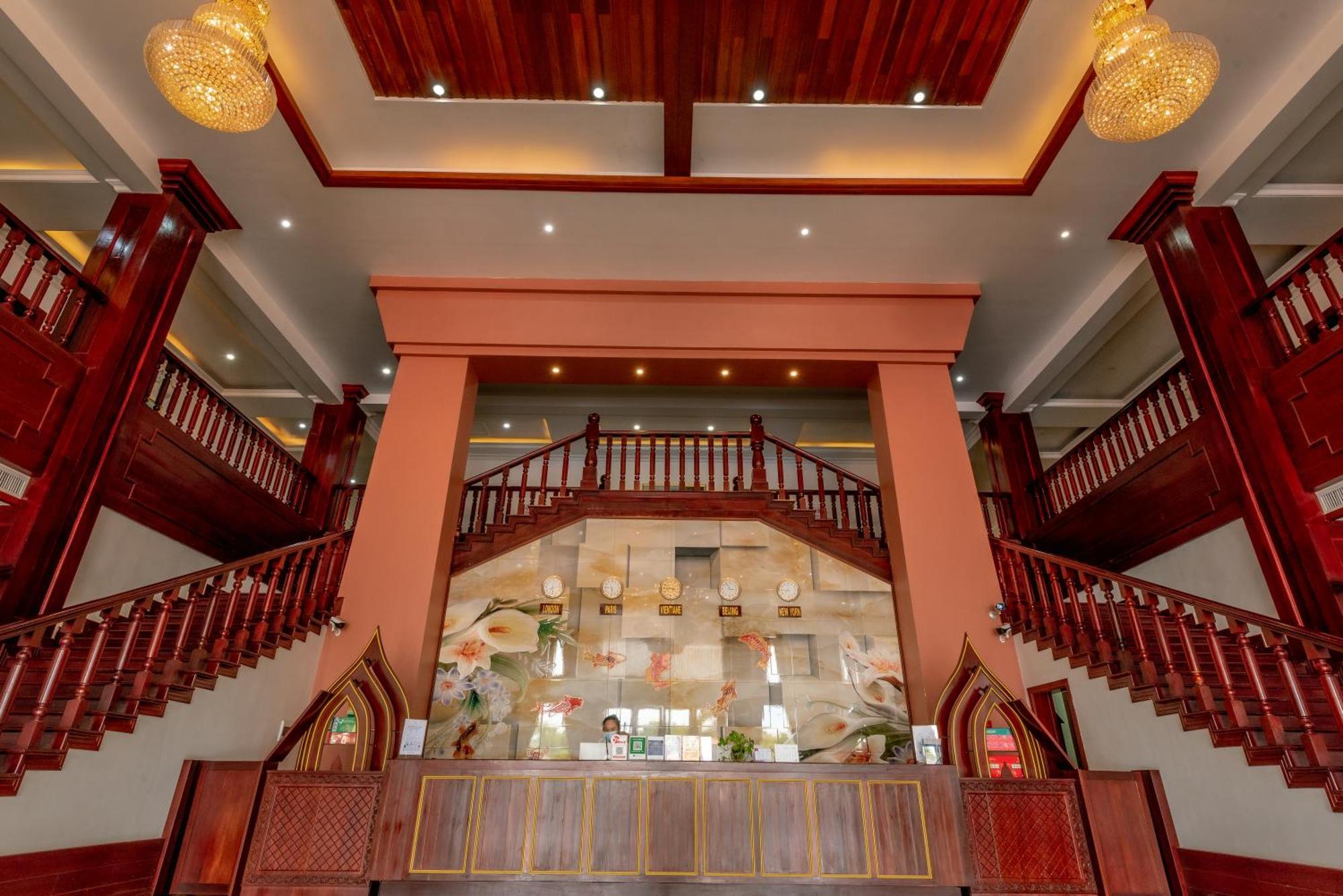 36Manor International Sport Hotel Vientiane Exterior foto